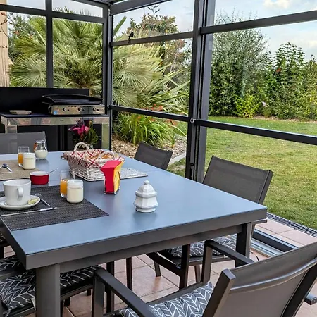 Avec Petit Déjeuner Séjour chez l'habitant LʼOie